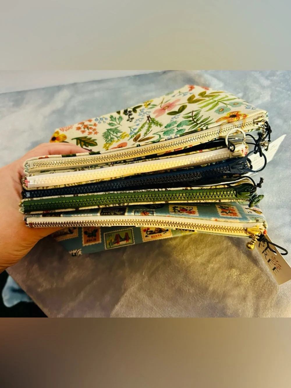 Be Free Fabric Works Zipper Pouch Bundle Handmade Floral Cosmetic Bags NWT - Picture 6 of 7